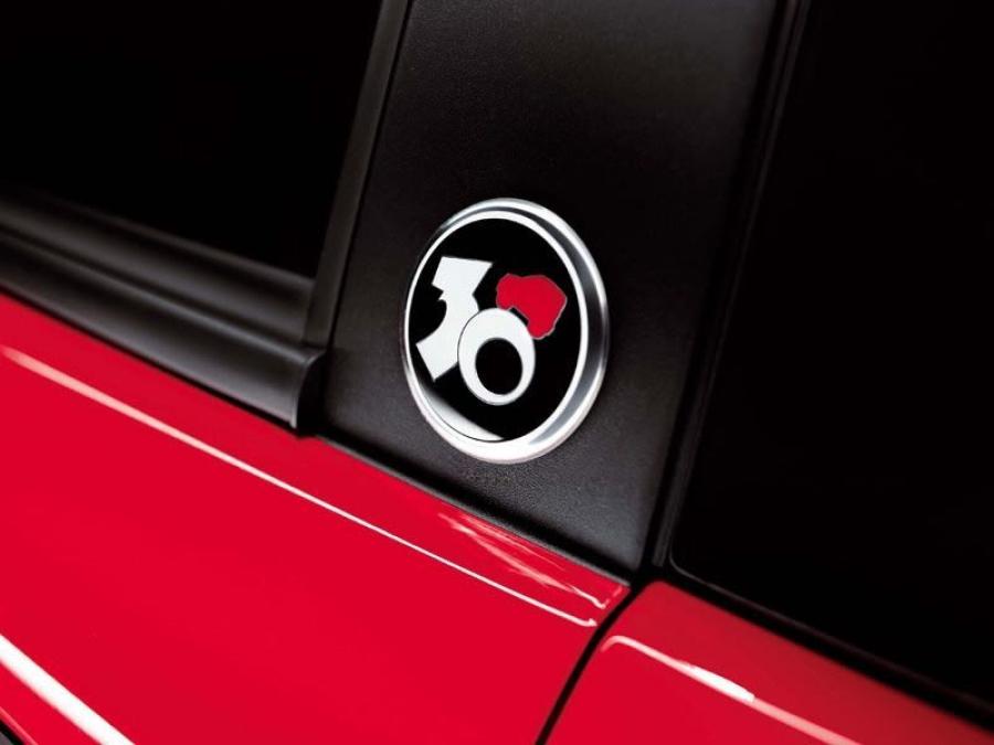  Fiat Panda 30th Anniversary 2010 года  (фото 2 из 2)